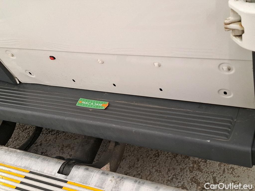  Peugeot  Boxer PEUGEOT  VU 4p Fourgon 2.0 BLUEHDI 130 S&S PREMIUM 335 L3H2 #33