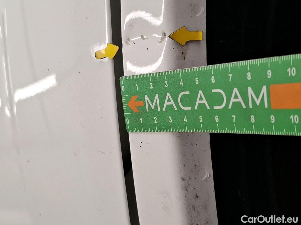  Peugeot  Boxer PEUGEOT  VU 4p Fourgon 2.0 BLUEHDI 130 S&S PREMIUM 335 L3H2 #48