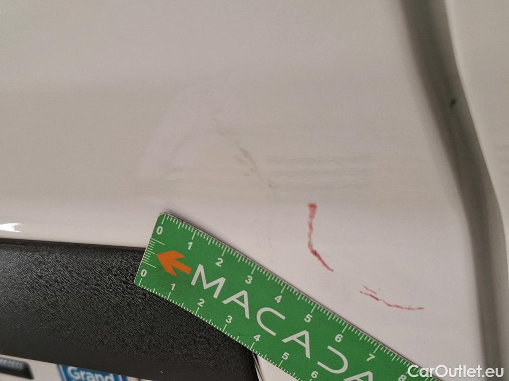  Peugeot  Boxer PEUGEOT  VU 4p Fourgon 2.0 BLUEHDI 130 S&S PREMIUM 335 L3H2 #15