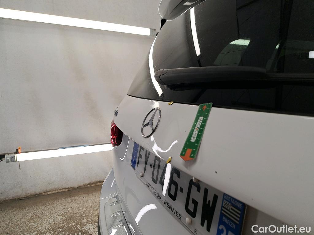 Mercedes  GLB MERCEDES-BENZ  / 2019 / 5P / SUV  220 d AMG Line 4Matic #9