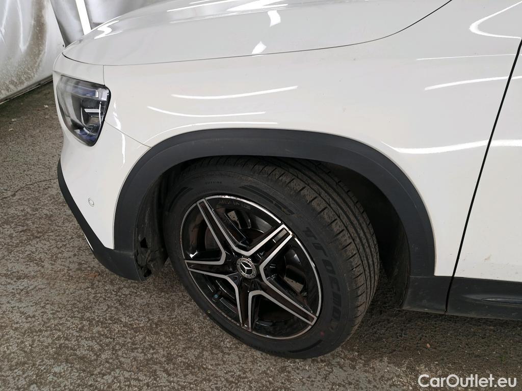  Mercedes  GLB MERCEDES-BENZ  / 2019 / 5P / SUV  220 d AMG Line 4Matic #19