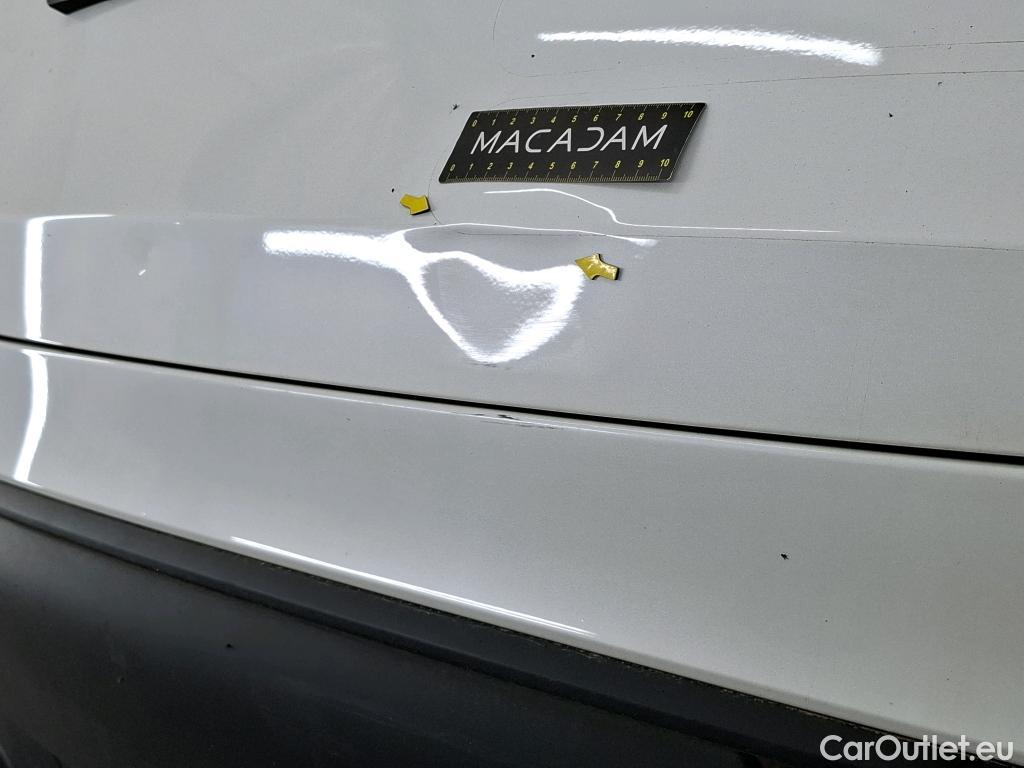  Tesla  Model Y TESLA  2021 5P  SUV RWD #10