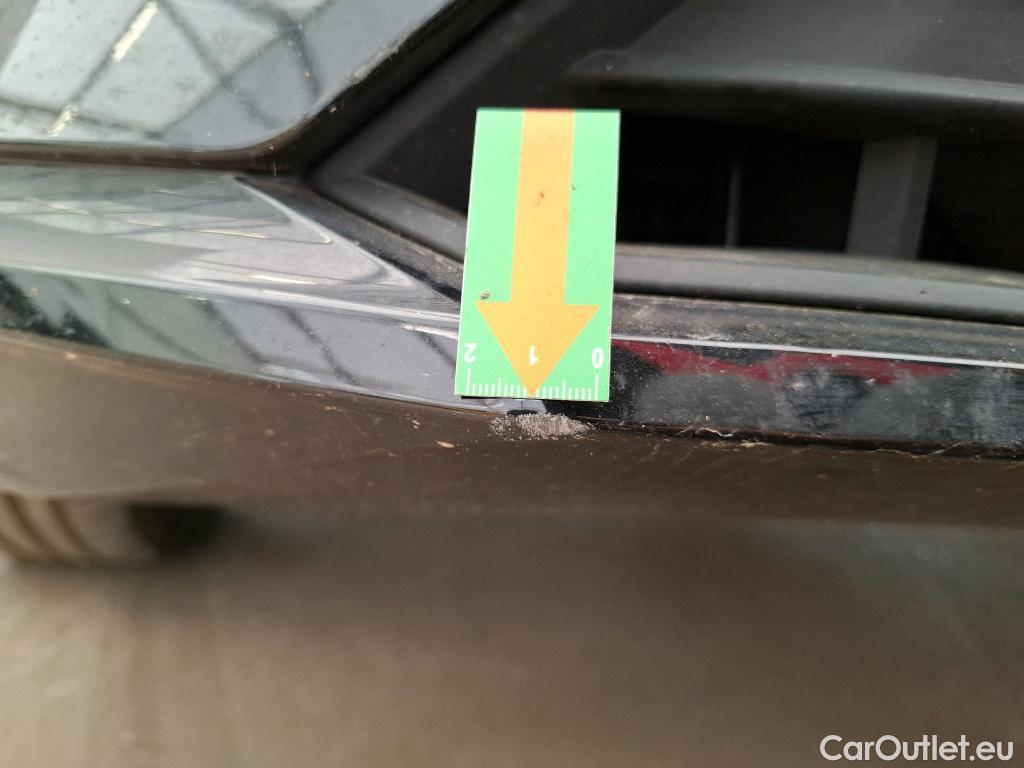  Volvo  XC60 VOLVO  / 2021 / 5P / SUV B4 197 Geartronic 8 Momentum Business #62