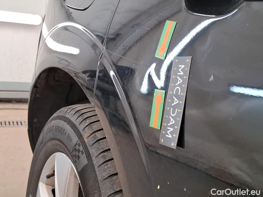  Volvo  XC60 VOLVO  / 2021 / 5P / SUV B4 197 Geartronic 8 Momentum Business #26