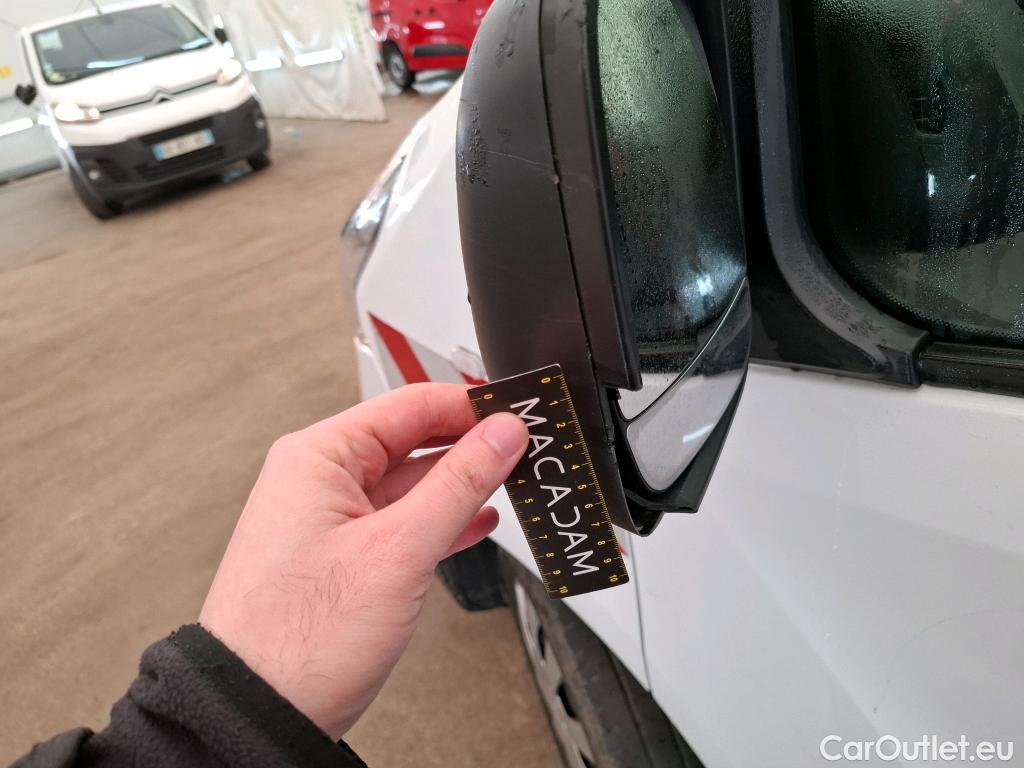  Renault  Trafic  Furgon Grand Confort L1H1 1200 1.6 dCi 125CV BVM6 E6 #9