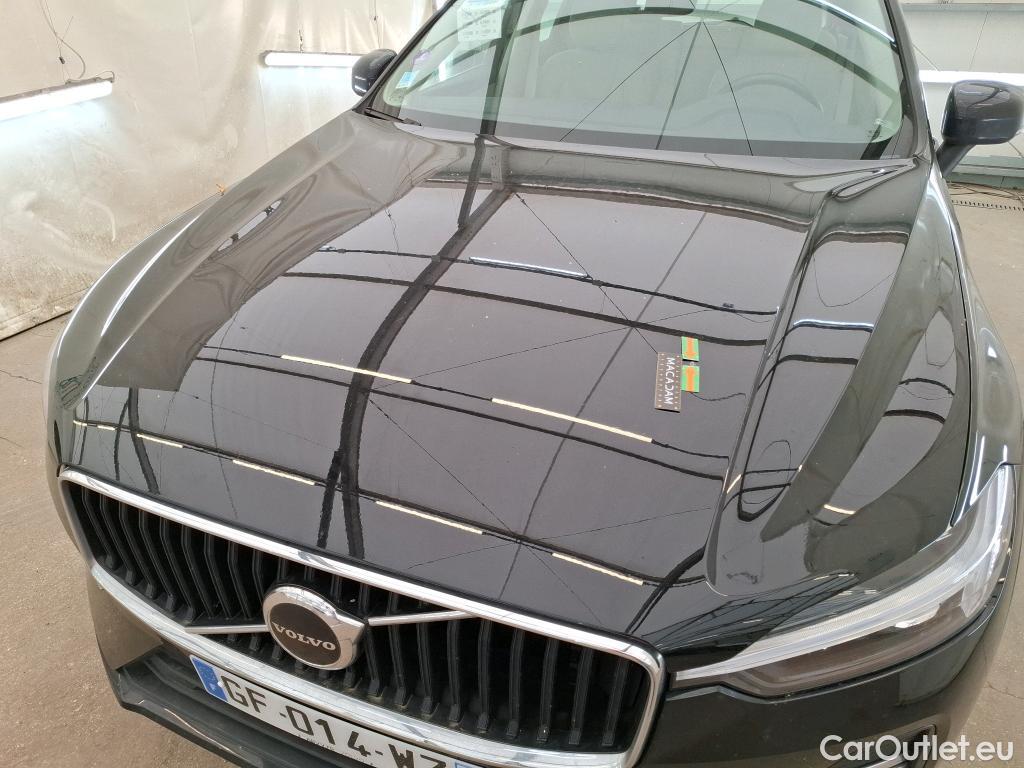  Volvo  XC60 VOLVO  / 2021 / 5P / SUV B4 197 Geartronic 8 Momentum Business #7