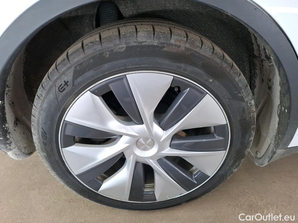  Tesla  Model Y TESLA  2021 5P  SUV RWD #21