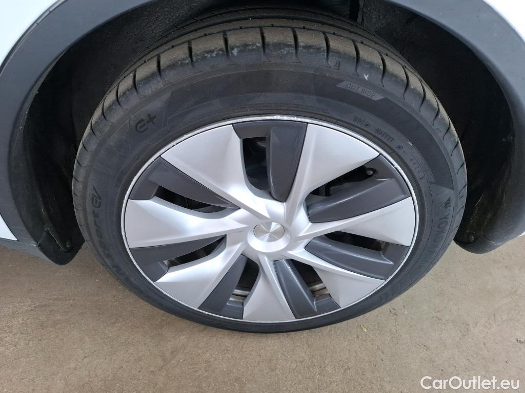  Tesla  Model Y TESLA  2021 5P  SUV RWD #44