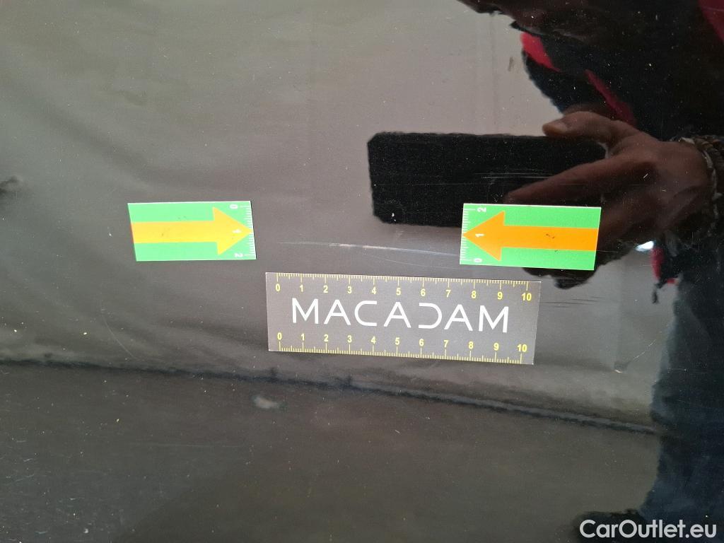  Volvo  XC60 VOLVO  / 2021 / 5P / SUV B4 197 Geartronic 8 Momentum Business #59