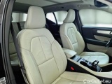  Volvo  XC 40 VOLVO XC40 / 2017 / 5P / SUV T2 AUTOMATICO MOMENTUM PRO #13