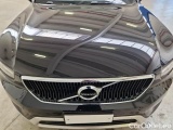  Volvo  XC 40 VOLVO XC40 / 2017 / 5P / SUV T2 AUTOMATICO MOMENTUM PRO #25