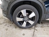  Volvo  XC 40 VOLVO XC40 / 2017 / 5P / SUV T2 AUTOMATICO MOMENTUM PRO #58
