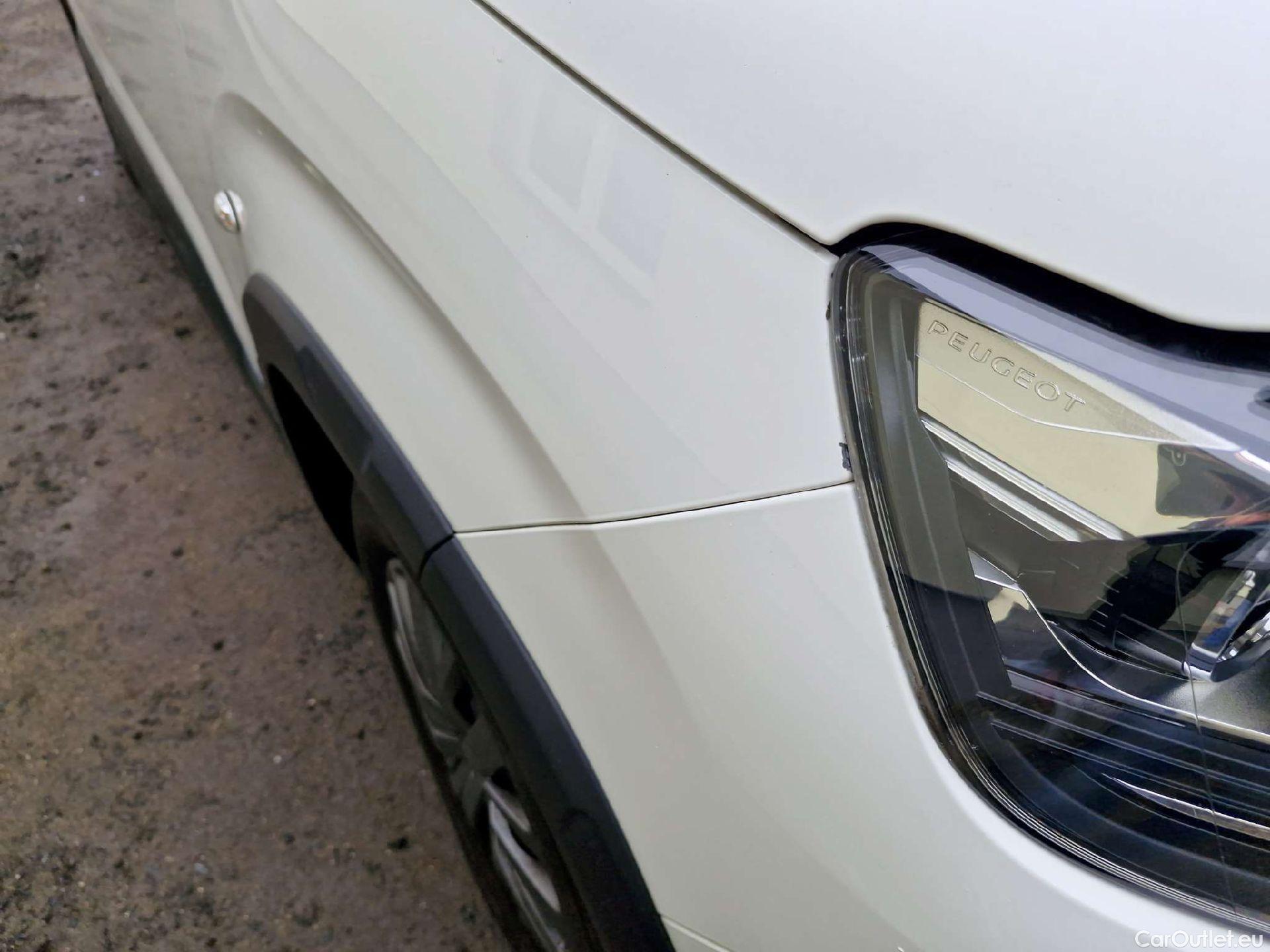  Peugeot  RIFTER   (06.2018->)  1.5BHDi 130 Allure #13