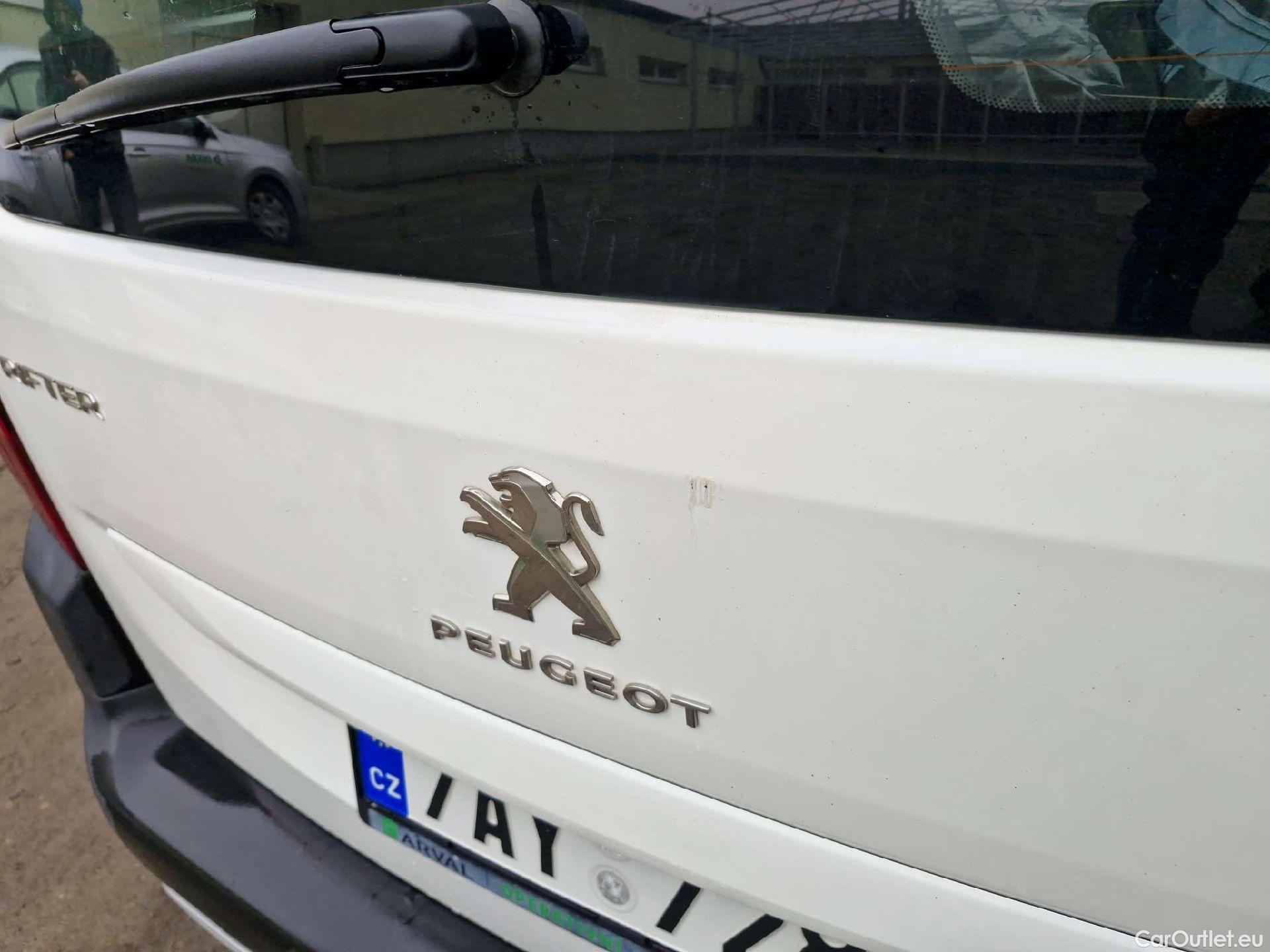  Peugeot  RIFTER   (06.2018->)  1.5BHDi 130 Allure #18