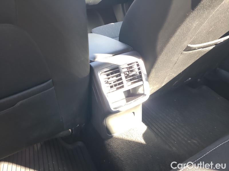  Skoda  Octavia  Combi (NX3)(2020) Oct.Combi 1.5TSI 110 Style #30