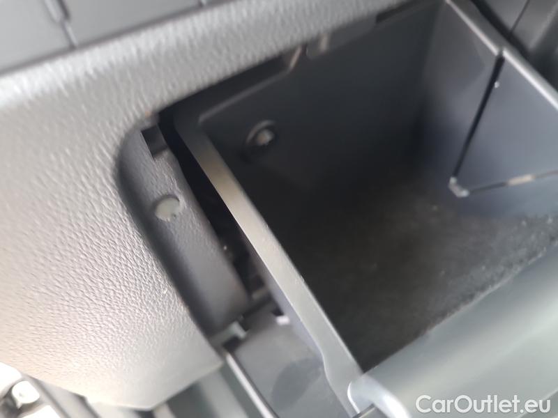  Skoda  Octavia  Combi (NX3)(2020) Oct.C.2.0TDI 110 4x4 Ambit AT #14