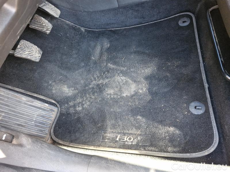  Hyundai  i30  (PD)(01.2017 ->)  kom. TGDI 120 Start Plus #4