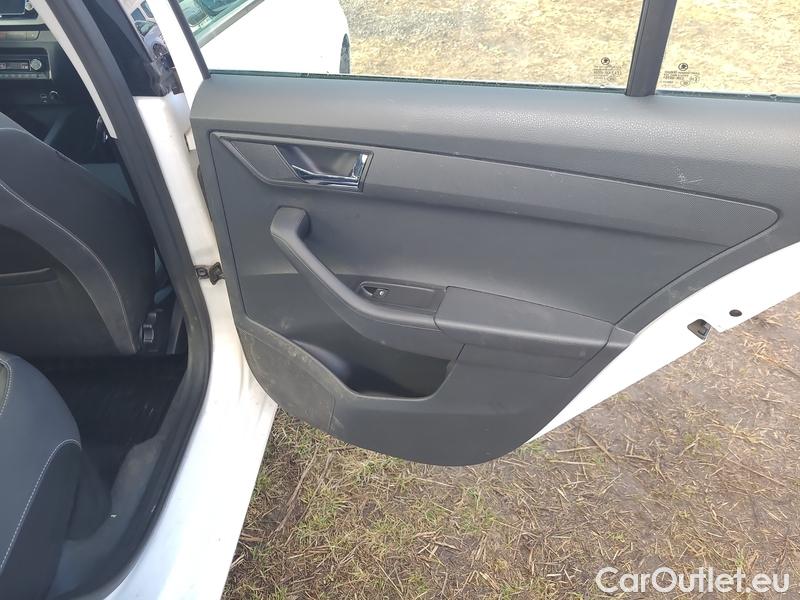  Skoda  Fabia  Combi (2015)  Com.1.0TSI 70 Style #19