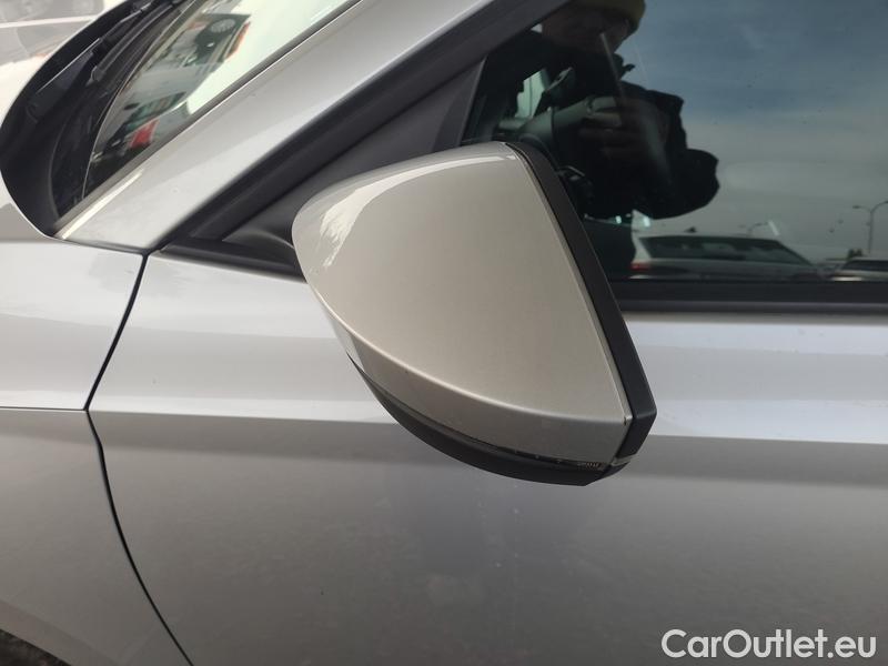  Skoda  Octavia  Combi (NX3)(2020) Oct.C.2.0TDI 110 4x4 Ambit AT #4