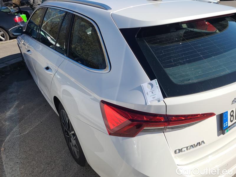  Skoda  Octavia  Combi (NX3)(2020) Oct.Combi 1.5TSI 110 Style #6