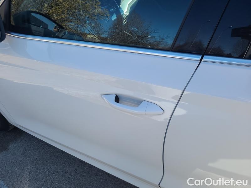  Skoda  Octavia  Combi (NX3)(2020) Oct.Combi 1.5TSI 110 Style #25