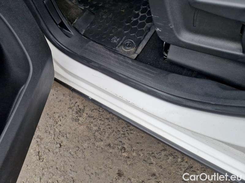  Peugeot  RIFTER   (06.2018->)  1.5BHDi 130 Allure #5