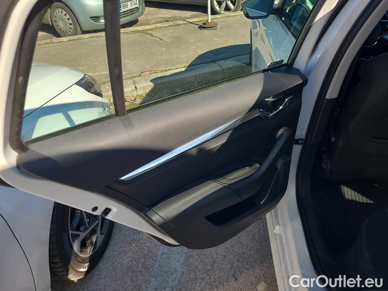  Skoda  Octavia  Combi (NX3)(2020) Oct.Combi 1.5TSI 110 Style #17