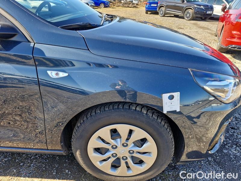  Hyundai  i30  (PD)(01.2017 ->)  kom. TGDI 120 Start Plus #12