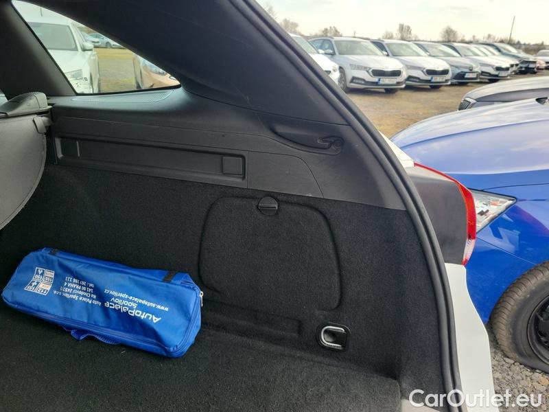  Opel  Astra  SportsTourer (2022) ST 1.5CDTi 77 Edition 5d #13