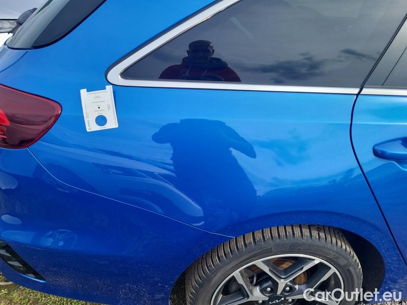  KIA  Cee'd Ceed  (CD) (2018->) Ceed SW 1.5 T-GDI 118 Top AT #1