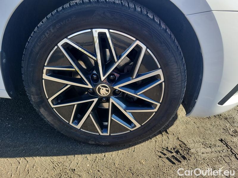  Skoda  Octavia  Combi (NX3)(2020) Oct.Combi 1.5TSI 110 Style #11