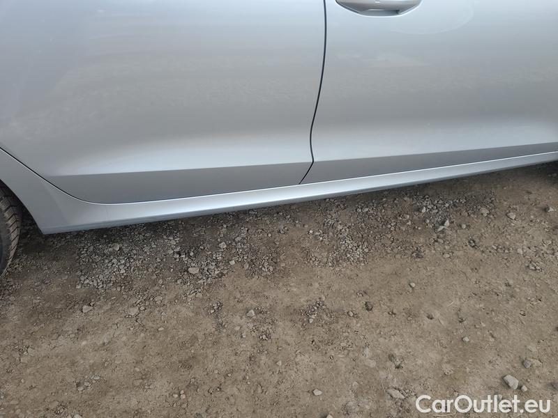  Skoda  Octavia  Combi (NX3)(2020) Oct.C.2.0TDI 110 4x4 Ambit AT #8