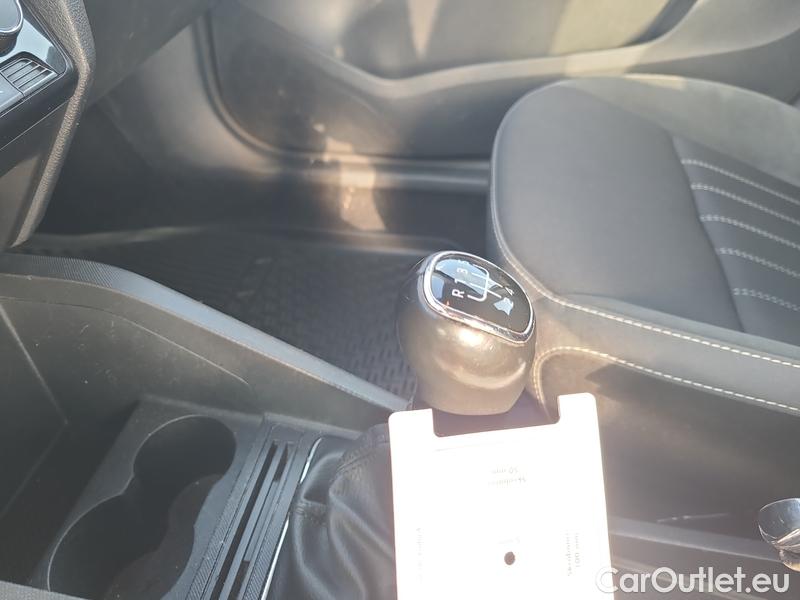  Skoda  Fabia  Combi (2015)  Com.1.0TSI 70 Style #9