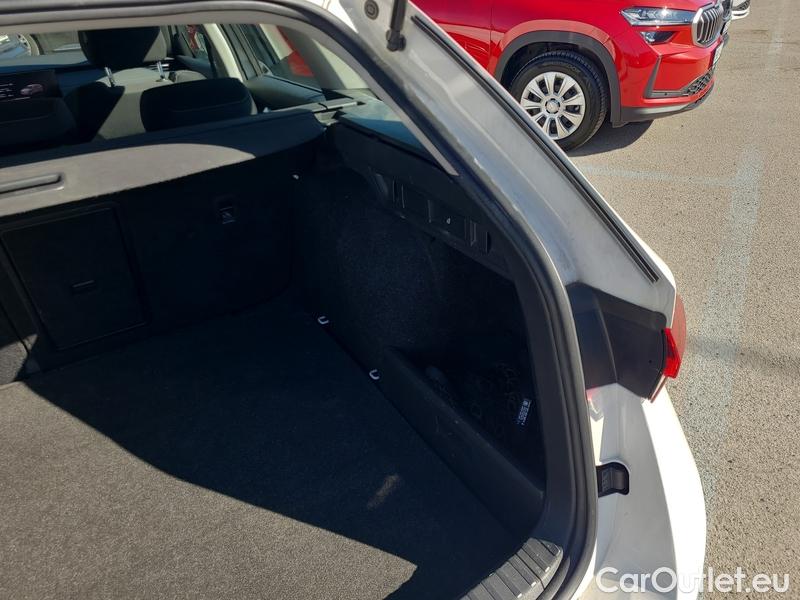  Skoda  Octavia  Combi (NX3)(2020) Oct.Combi 1.5TSI 110 Style #32