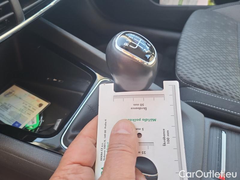  Skoda  Octavia  Combi (NX3)(2020) Oct.Combi 1.5TSI 110 Style #8