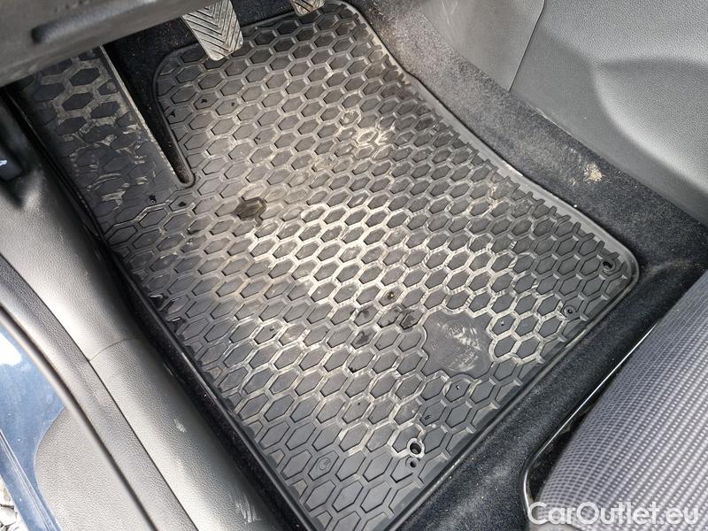  Hyundai  i30   cw (PD)(2017->)  kom. TGDI 120 Start Plus #14