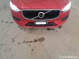  Volvo  XC60 VOLVO  / 2017 / 5P / SUV D4 GEARTR. MOMENTUM #29