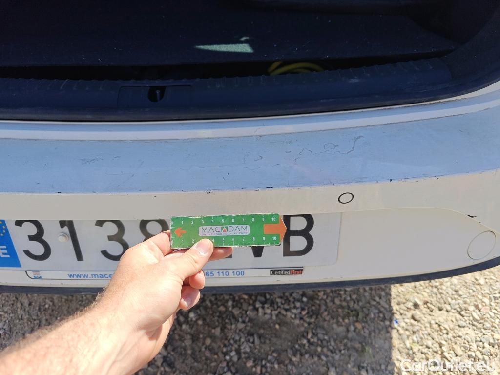  Seat  Leon SEAT Nuevo León / 2020 / 5P / familiar SP 1.4 e-Hybrid DSG S&S Xcellence Go L #37