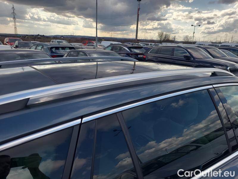  Skoda  Superb  Combi (3V5)(2015) Sup.C.FL2.0TSI 200  L&K 4x4 AT #34