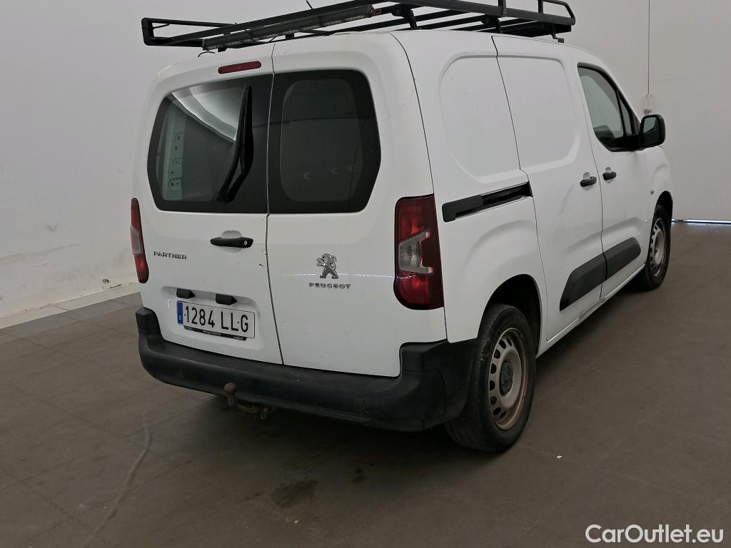  Peugeot  Partner PEUGEOT  / 2018 / 3P / furgón derivado de turismo Pro Standard 1000kg BlueHDi 73kW #18
