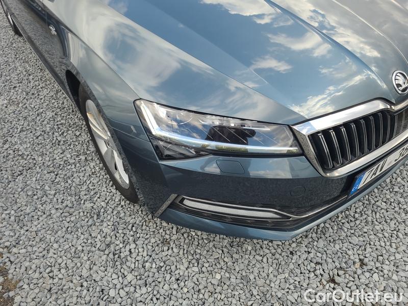  Skoda  Superb  Combi (3V5)(2015) Sup.C.FL2.0TSI 200  L&K 4x4 AT #5