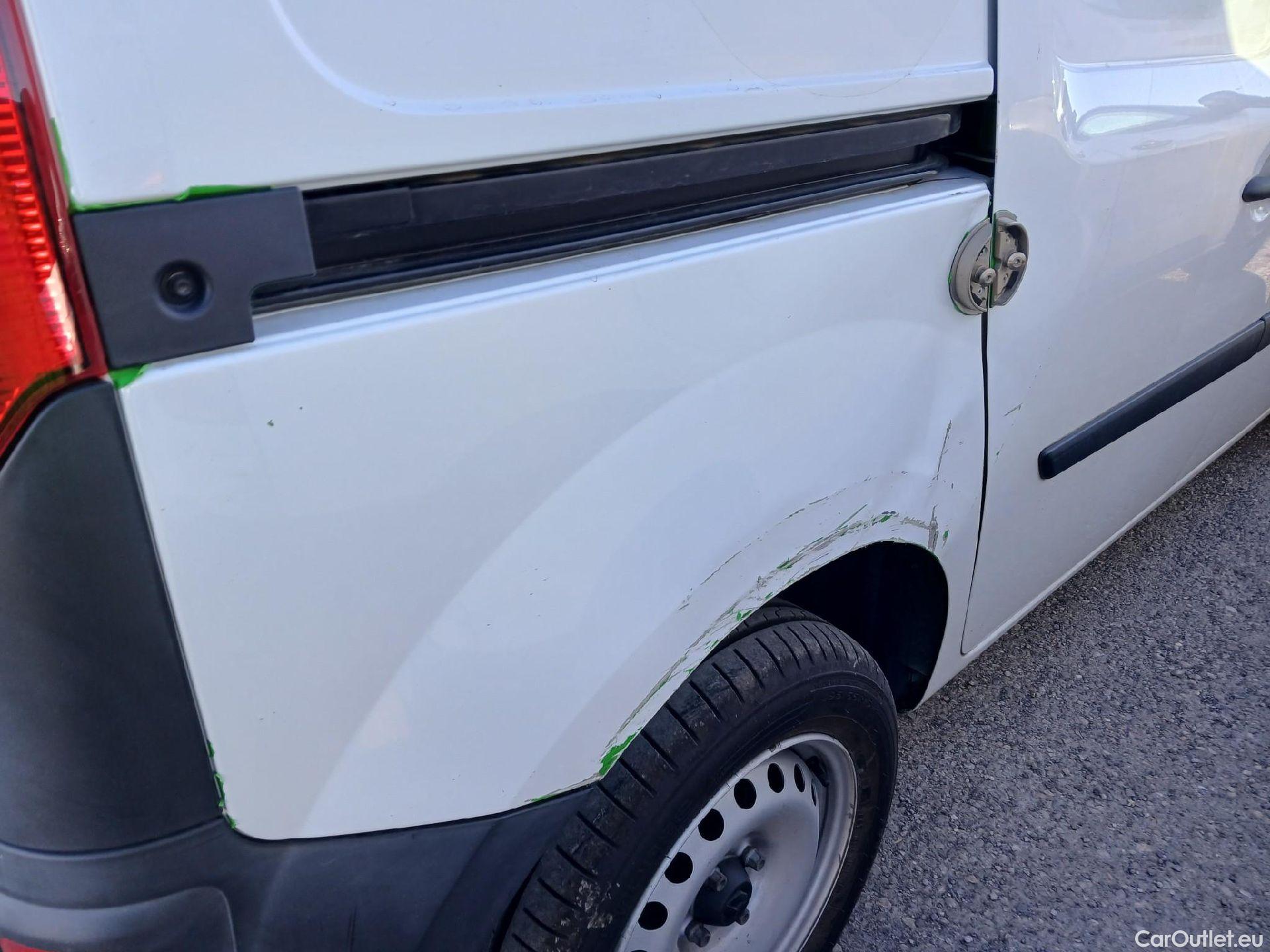  Renault  Kangoo RENAULT  Furgón/2013/3P/furgón derivado de turismo Profesional dCi 55 kW (75 CV) #17