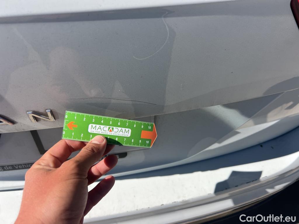  Volkswagen  Tiguan VOLKSWAGEN  / 2020 / 5P / todoterreno Life 2.0 TDI 110kW (150CV) DSG #7