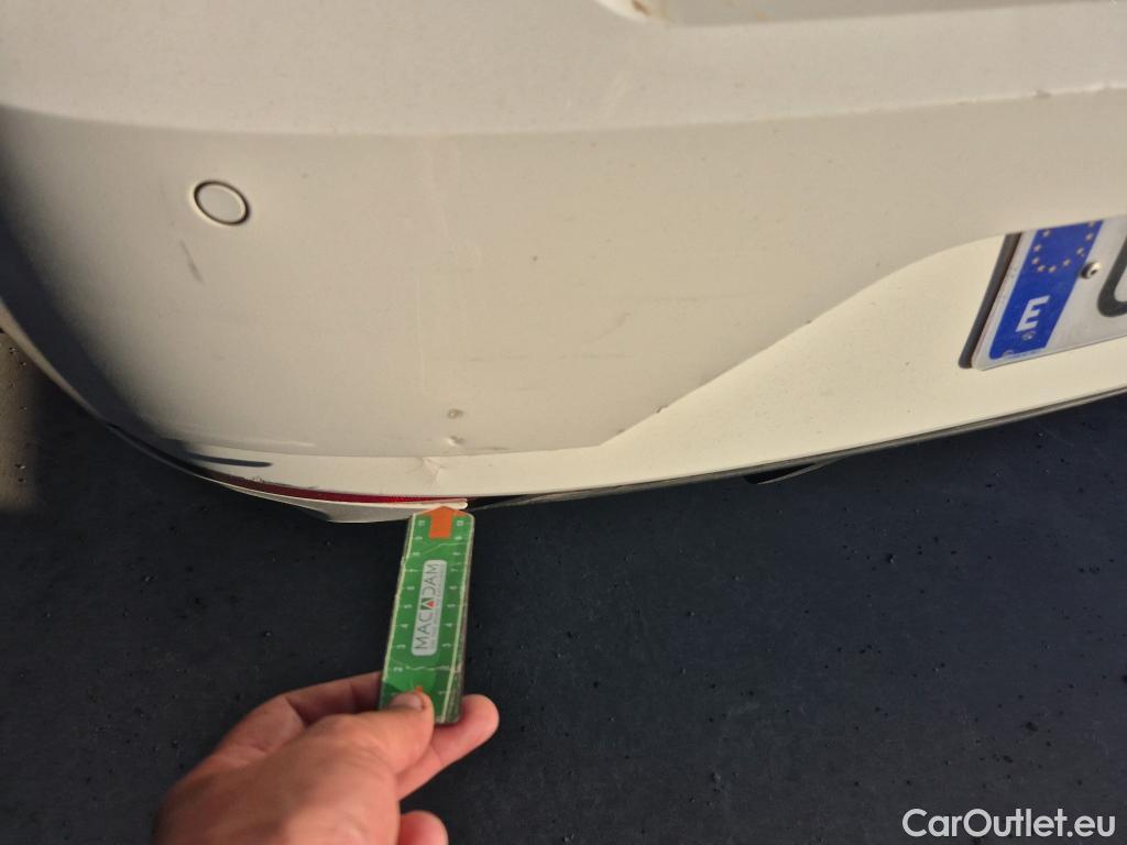  Seat  Ibiza SEAT NUEVO  5p 5G berlina con portó 1.0 EcoTSI 70kW (95CV) Style #17