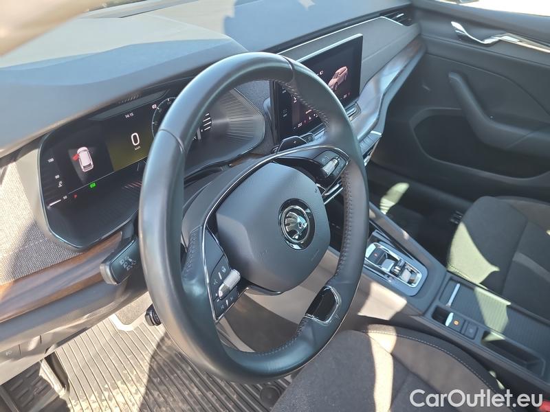  Skoda  Octavia  Combi (NX3)(2020) Oct.C.2.0TDI 110 4x4 Scout AT #12