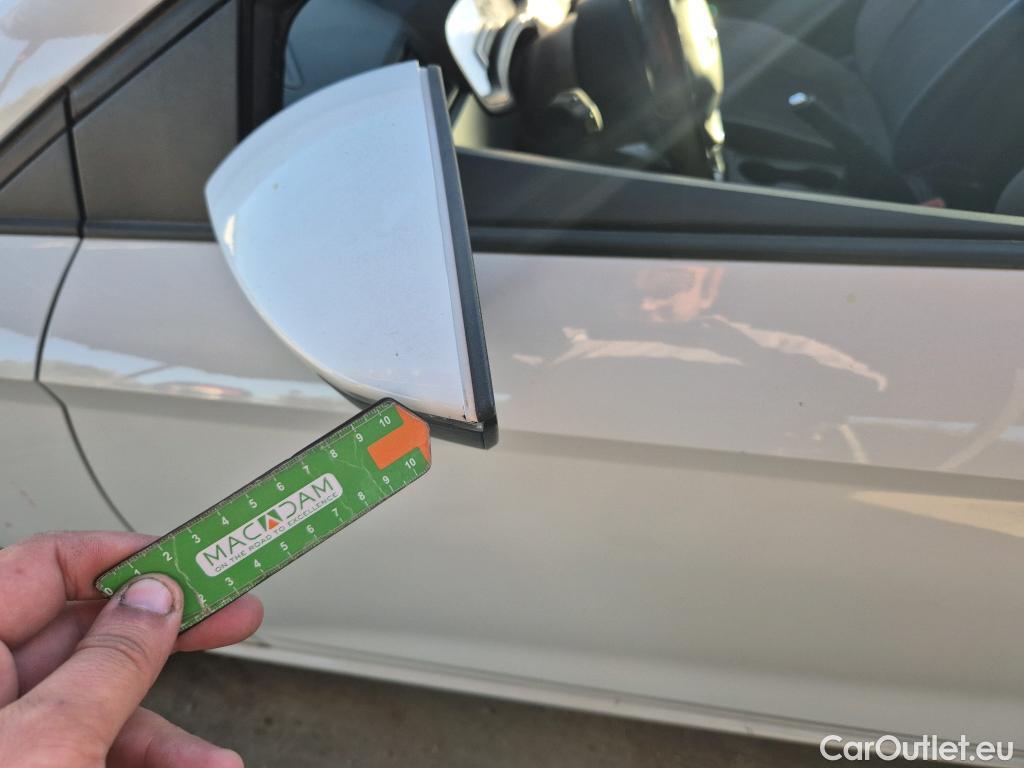  Seat  Ibiza SEAT NUEVO  5p 5G berlina con portó 1.0 EcoTSI 70kW (95CV) Style #32