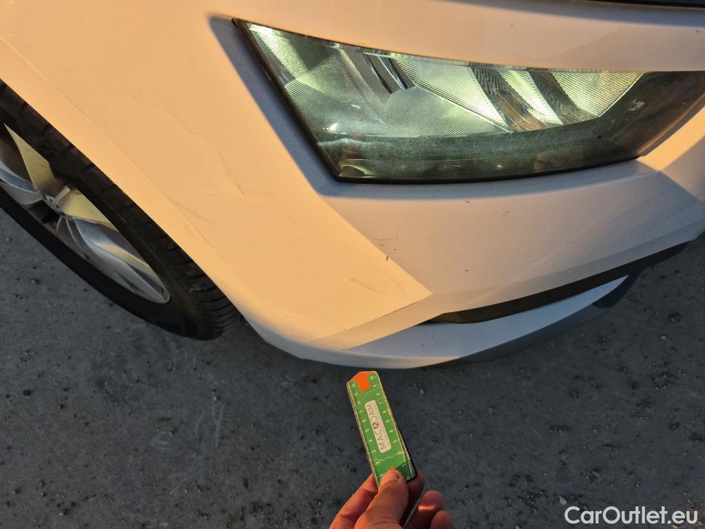  Skoda  KAMIQ SKODA  1.0 TSI 81kW (110CV) DSG Ambition #12