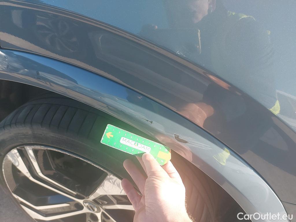  Volvo  XC90 VOLVO  / 2019 / 5P / todoterreno 2.0 T8 AWD Recharge R-Design Auto #43