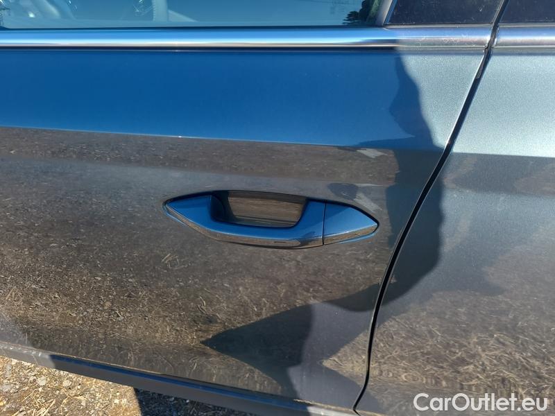  Skoda  Octavia  Combi (NX3)(2020) Oct.C.2.0TDI 110 4x4 Scout AT #9