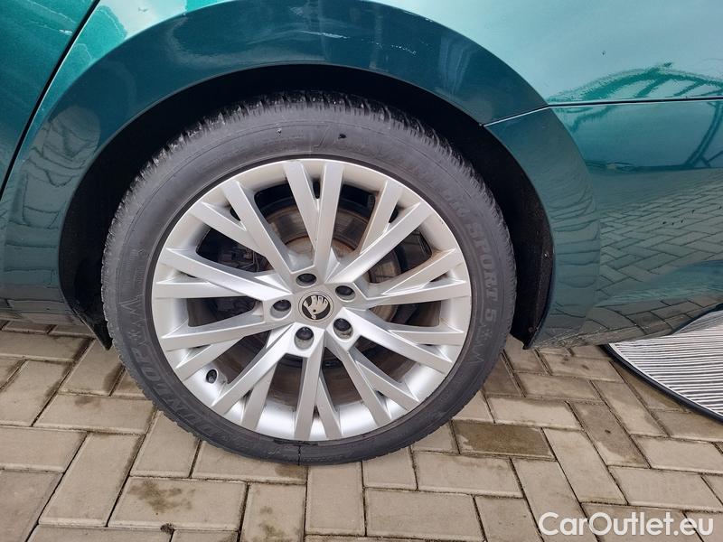  Skoda  Superb  Combi (3T5)(2010) Sup.C.FL2.0TDI 110 L&K AT #3